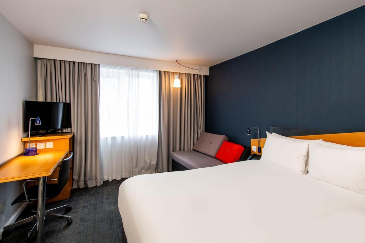 Holiday Inn Express - Glasgow - City Ctr Riverside By Ihg Exterior foto