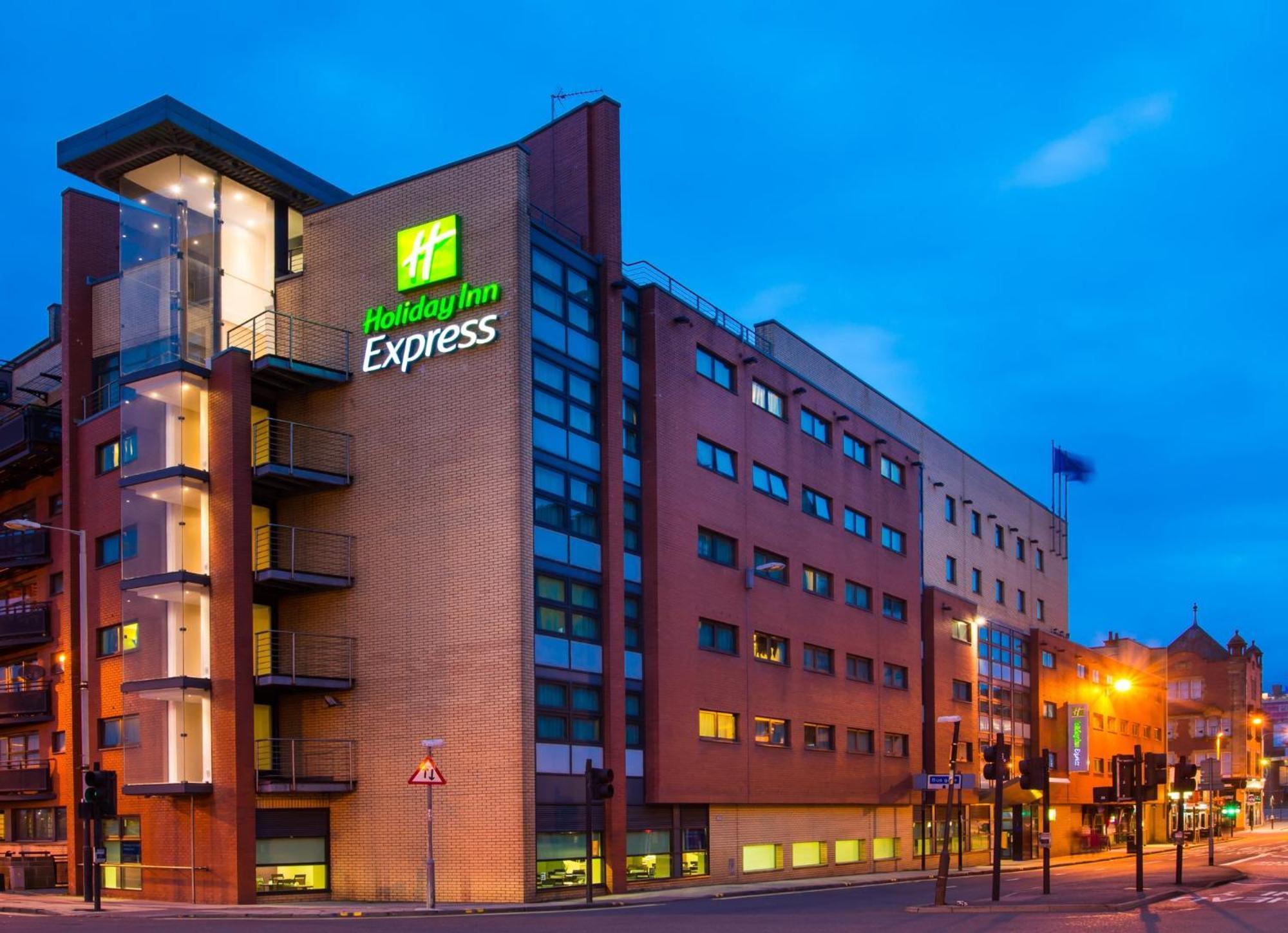 Holiday Inn Express - Glasgow - City Ctr Riverside By Ihg Exterior foto