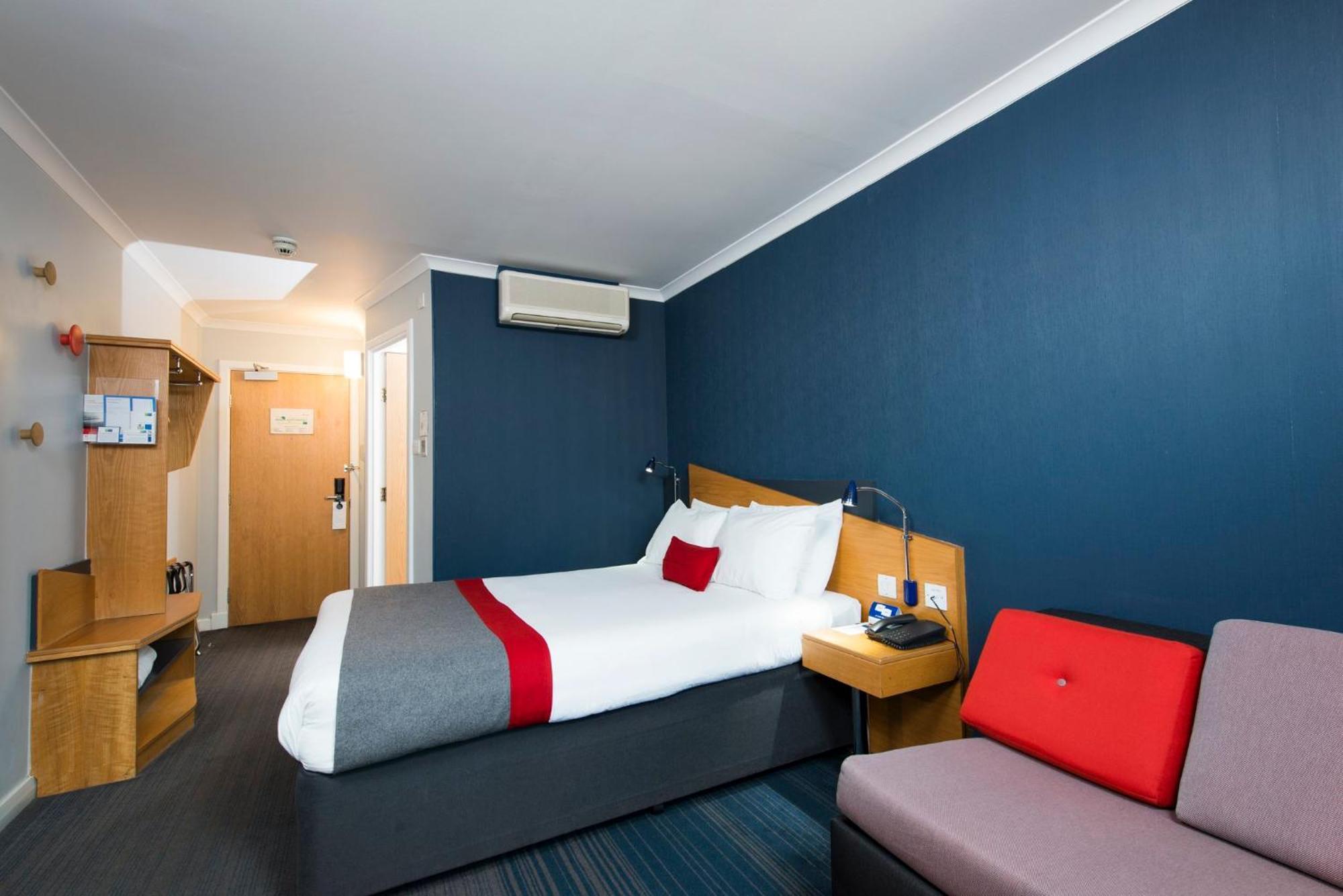 Holiday Inn Express - Glasgow - City Ctr Riverside By Ihg Exterior foto