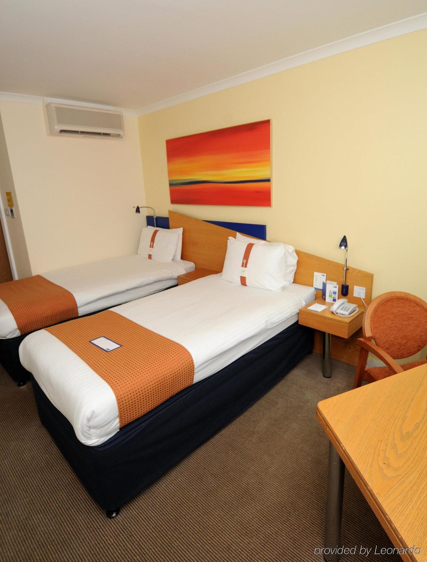 Holiday Inn Express - Glasgow - City Ctr Riverside By Ihg Exterior foto