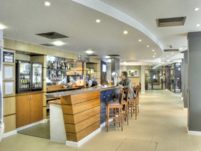 Holiday Inn Express - Glasgow - City Ctr Riverside By Ihg Exterior foto