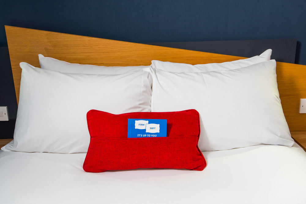 Holiday Inn Express - Glasgow - City Ctr Riverside By Ihg Exterior foto