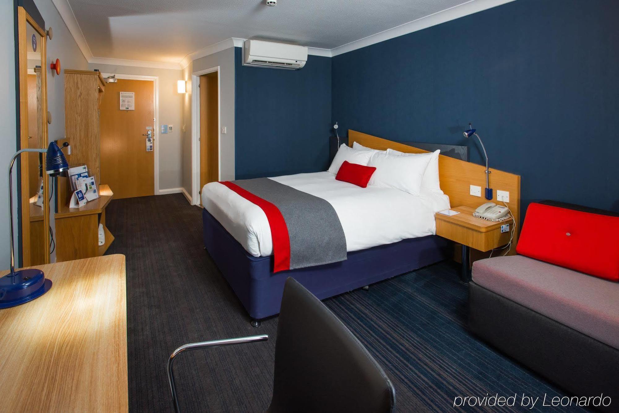 Holiday Inn Express - Glasgow - City Ctr Riverside By Ihg Exterior foto