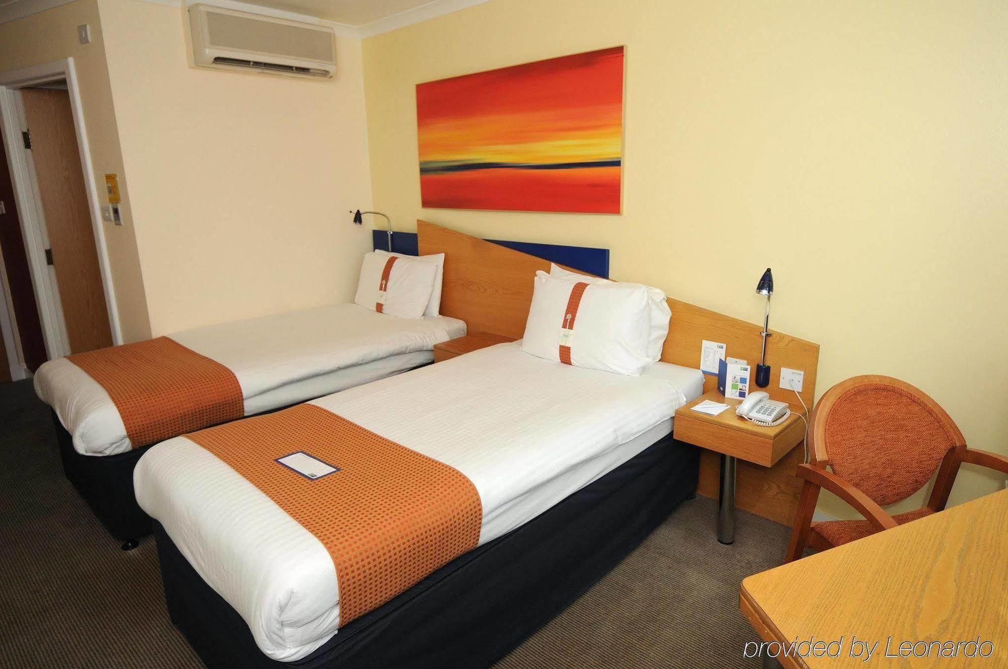 Holiday Inn Express - Glasgow - City Ctr Riverside By Ihg Exterior foto