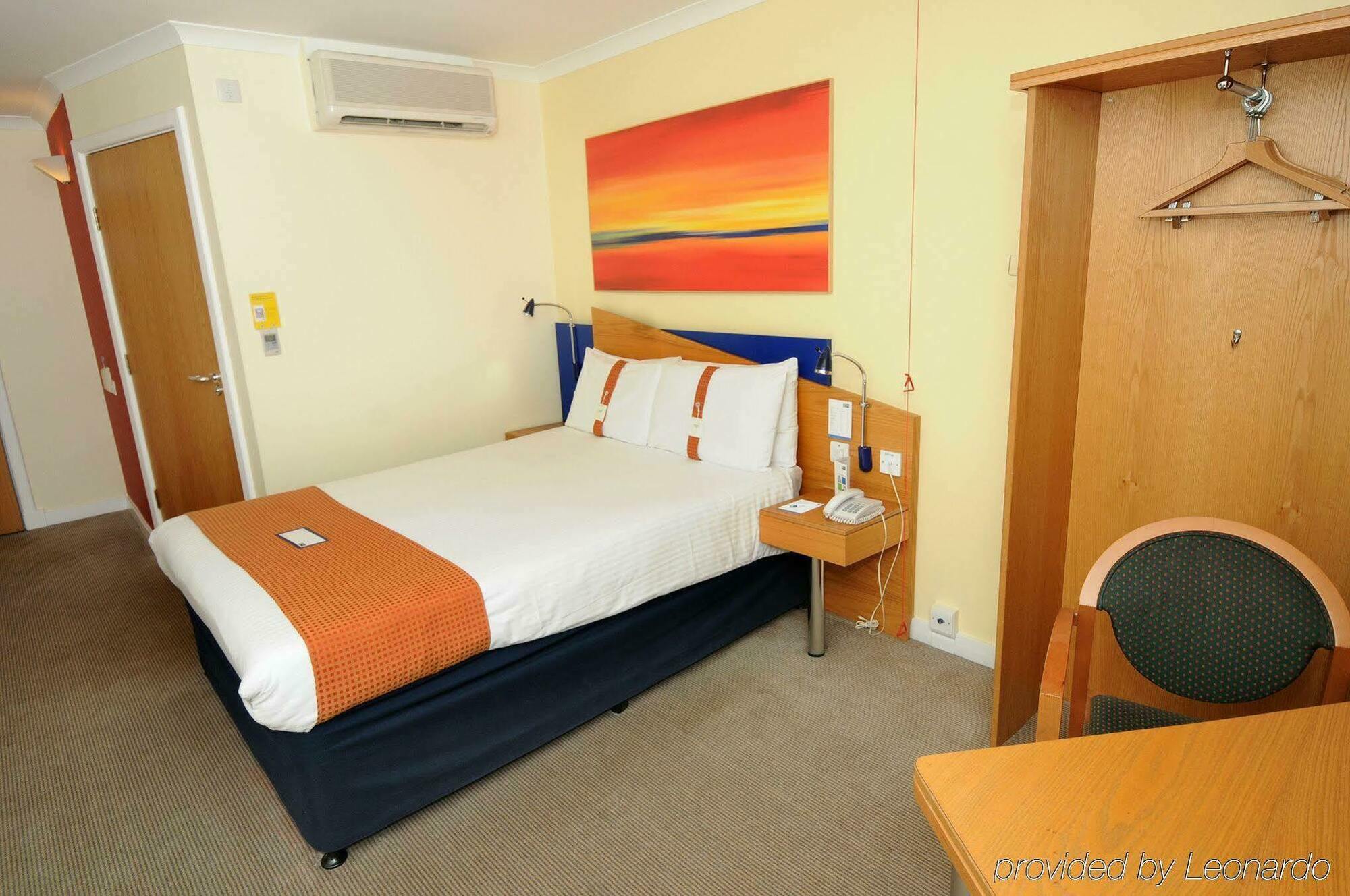 Holiday Inn Express - Glasgow - City Ctr Riverside By Ihg Exterior foto